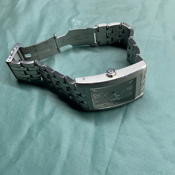 Men’s Watch - Picture 3 of 4